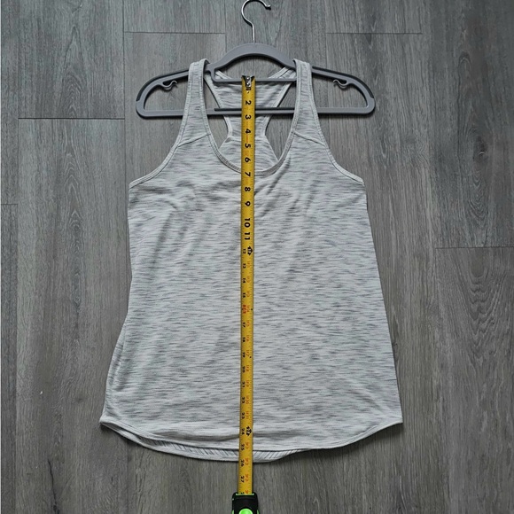 Lululemon Tank Top - Picture 5 of 6